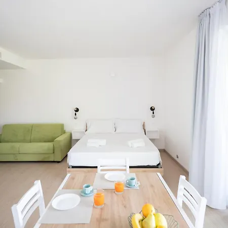 Apartment Collina Del